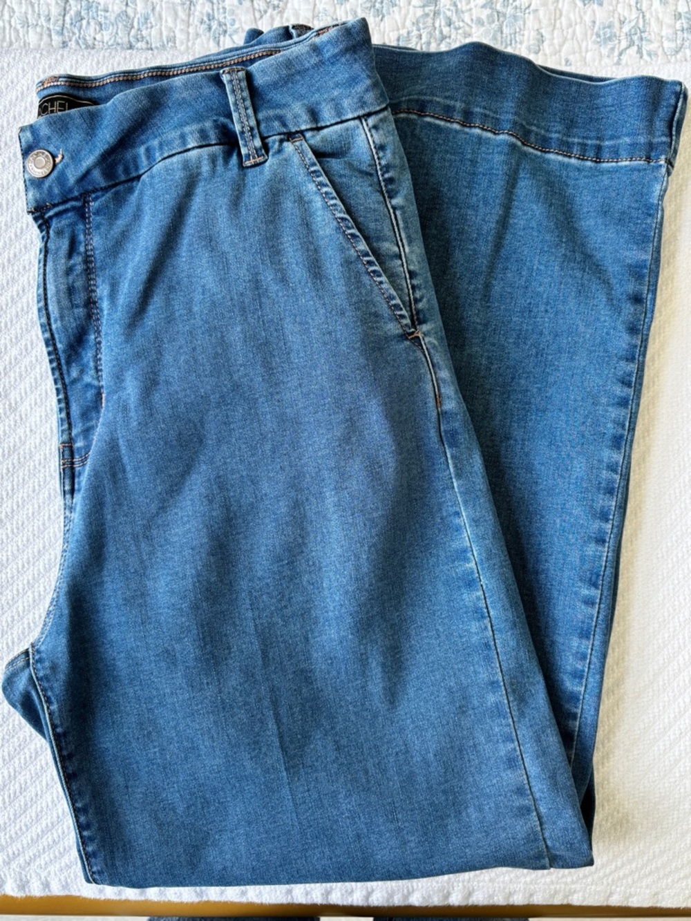 Rachel Wide-Leg Denim Jeans in Medium Blue